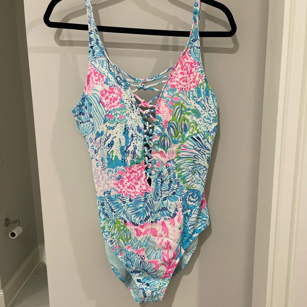 EUC Lilly Pulitzer Lattice Swimsuit